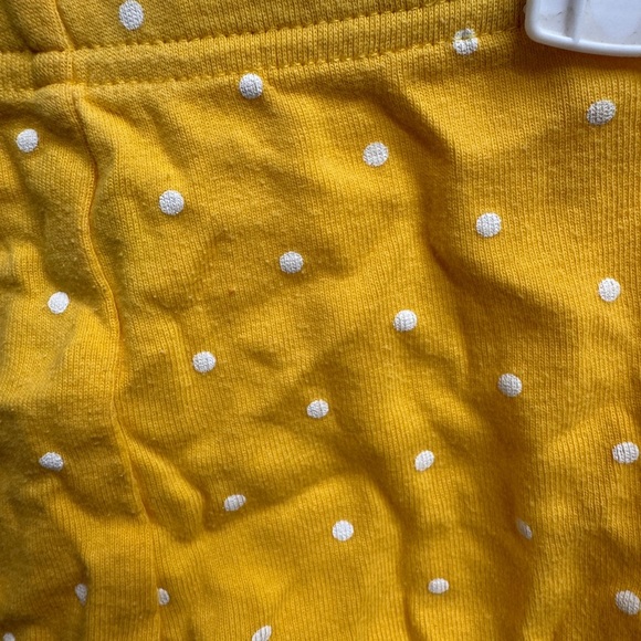 Carter's 2T Girls Yellow and White Polka Dot Soft Pajama Shorts - Picture 2 of 4